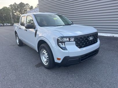New 2025 Ford Maverick XL