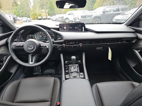 New 2026 MAZDA MAZDA3 Hatchback w/Premium Plus Pkg image 22