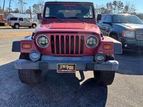 Used 1998 Jeep Wrangler Sport image 3
