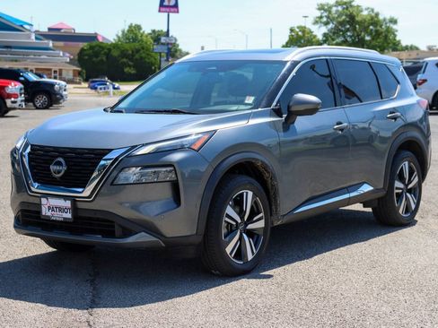 Used 2023 Nissan Rogue SL w/ SL Premium Package AWD/4WD image 2
