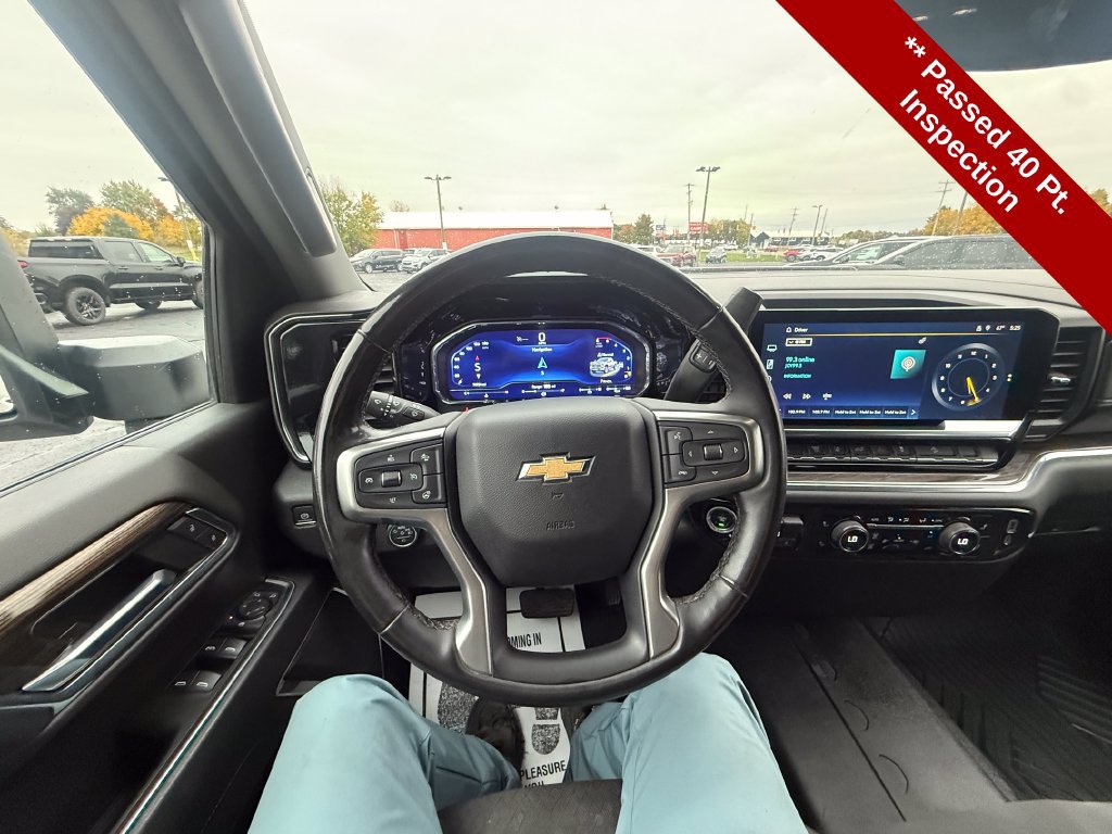 Used 2024 Chevrolet Silverado 2500 LT AWD/4WD image 16