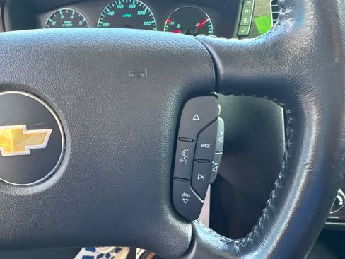 Used 2014 Chevrolet Impala LT w/ LT Sunroof Package FWD image 28