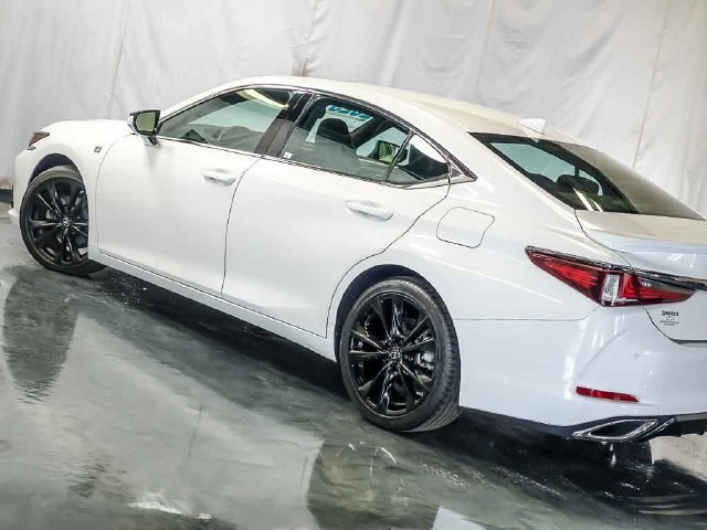 Used 2023 Lexus ES 350 F Sport w/ Accessory Package (Z2) FWD image 11