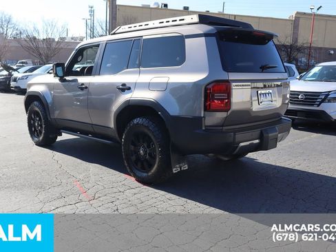 Used 2024 Toyota Land Cruiser image 9