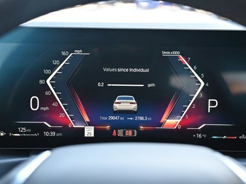 Used 2024 BMW 330i xDrive Sedan image 23