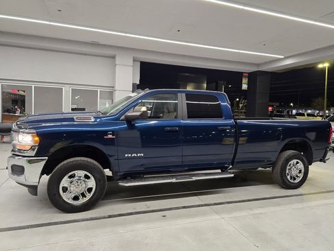Used 2022 RAM 2500 Big Horn image 3