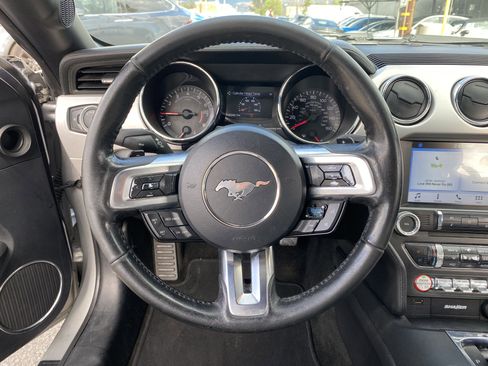 Used 2017 Ford Mustang Premium image 11