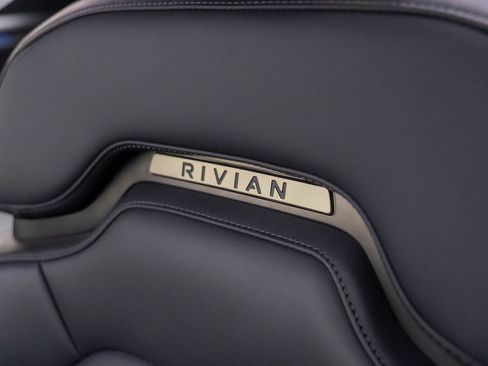 Used 2023 Rivian R1T Adventure image 18