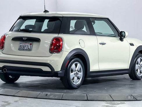 Used 2022 MINI Cooper 2-Door Hardtop FWD image 2