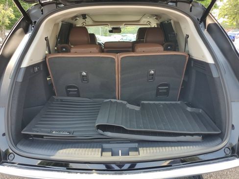 Certified 2026 Acura MDX w/ Technology Package FWD image 9