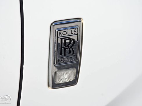 Used 2015 Rolls-Royce Ghost image 8