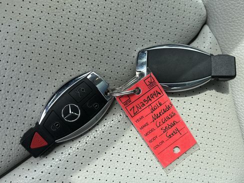 Certified 2016 Mercedes-Benz C 300 4MATIC Sedan image 38