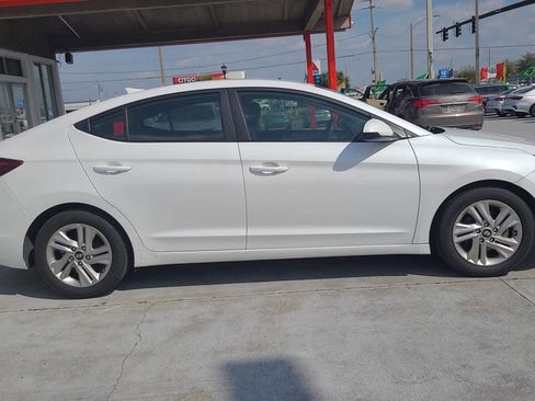 Used 2019 Hyundai Elantra SEL image 5