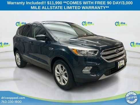 Used 2019 Ford Escape SE image 3