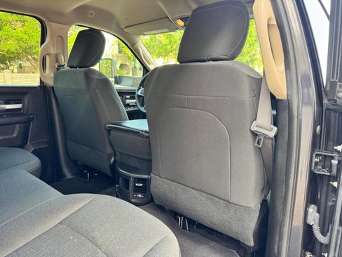 Used 2019 RAM 2500 Tradesman w/ Safety Group AWD/4WD image 17