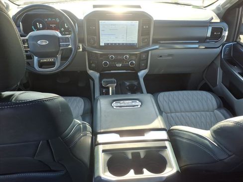 Used 2023 Ford F150 Limited image 6