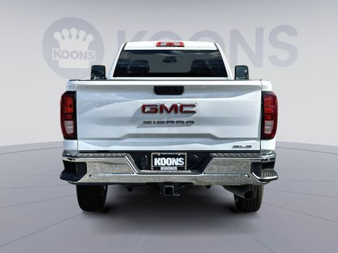 New 2025 GMC Sierra 2500 SLE image 5