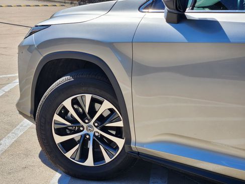 Used 2020 Lexus RX 350 FWD w/ Accessory Package image 6