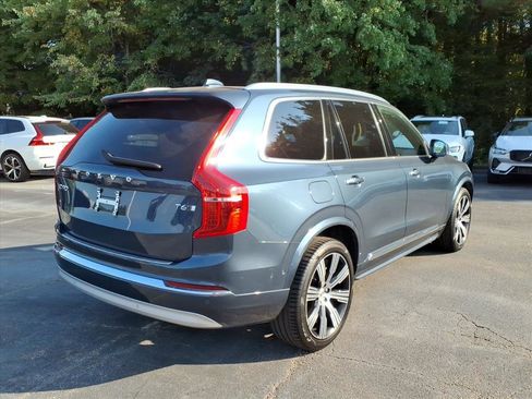 Used 2022 Volvo XC90 T6 Inscription w/ Lounge Package image 3