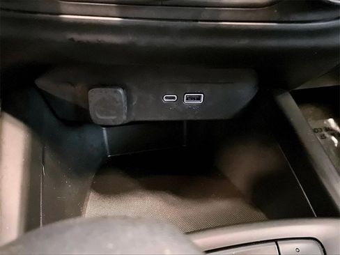 Used 2024 Chevrolet Trax RS image 26