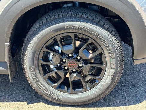 New 2026 Nissan Armada PRO-4X AWD/4WD image 9