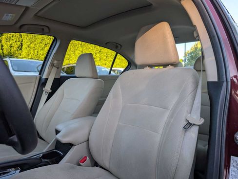 Used 2017 Honda Accord EX image 21