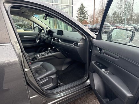 Used 2017 MAZDA CX-5 Touring w/ Preferred Equipment Package image 6