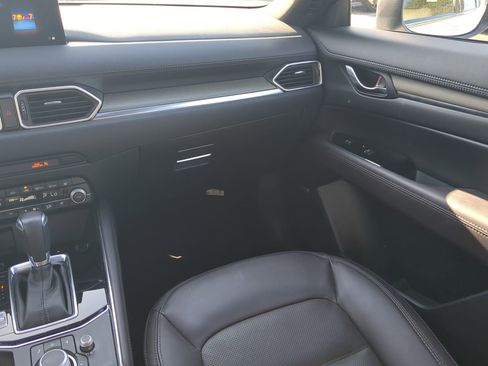 Used 2022 MAZDA CX-5 Signature image 15