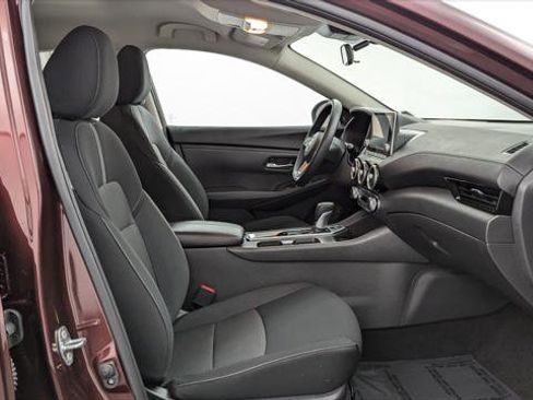 Used 2025 Nissan Sentra SV image 22