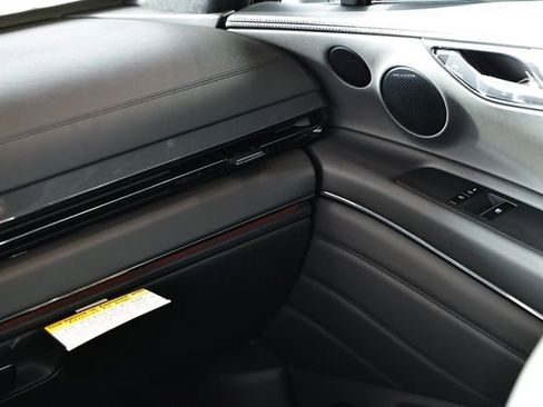 New 2026 Genesis GV80 3.5T e-SC image 32