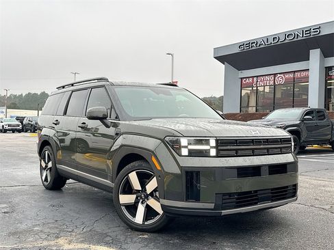 Used 2024 Hyundai Santa Fe Limited image 1