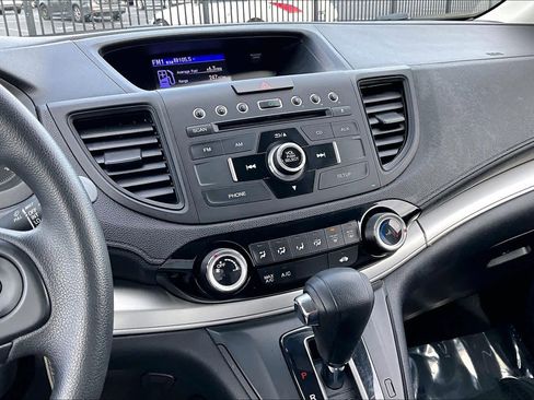 Used 2016 Honda CR-V SE image 6