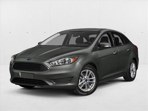 Used 2018 Ford Focus SE FWD image 1