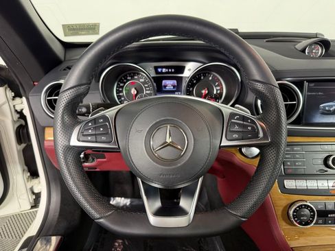 Used 2017 Mercedes-Benz SL 450 image 26