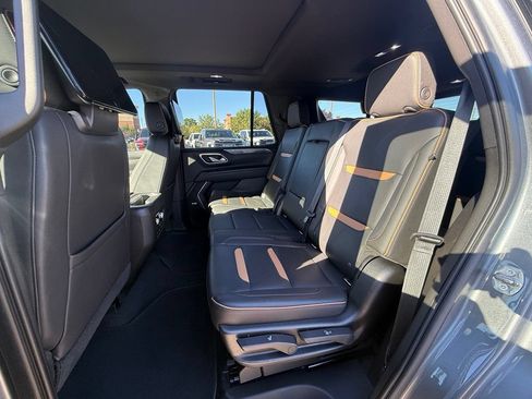 Used 2021 GMC Yukon AT4 w/ AT4 Premium Plus Package AWD/4WD image 28