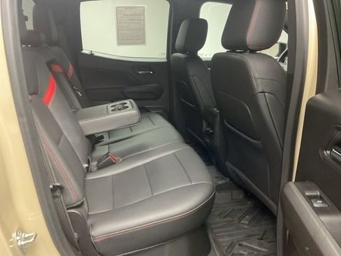 Certified 2024 Chevrolet Colorado Z71 w/ Z71 Convenience Package 2 image 30