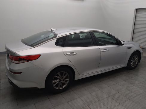 Used 2020 Kia Optima LX FWD image 10