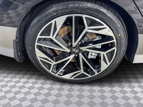 Used 2023 Hyundai Ioniq 6 SEL image 33