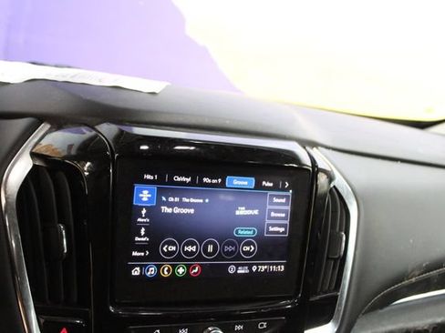 Used 2021 Chevrolet Traverse LT AWD/4WD image 16