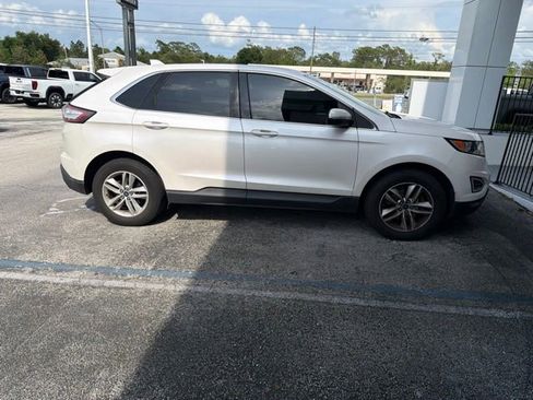 Used 2018 Ford Edge SEL w/ Equipment Group 201A FWD image 4