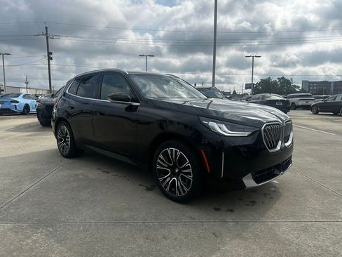 Used 2025 BMW X3 xDrive30i w/ Convenience Package AWD/4WD image 3