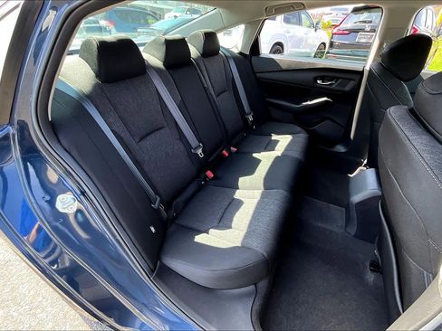Used 2023 Honda Accord EX image 19