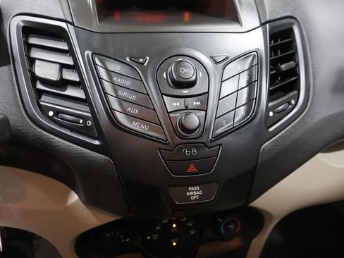Used 2012 Ford Fiesta S FWD image 24