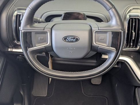 Certified 2025 Ford Expedition Max Platinum w/ Stealth Performance Package AWD/4WD image 18