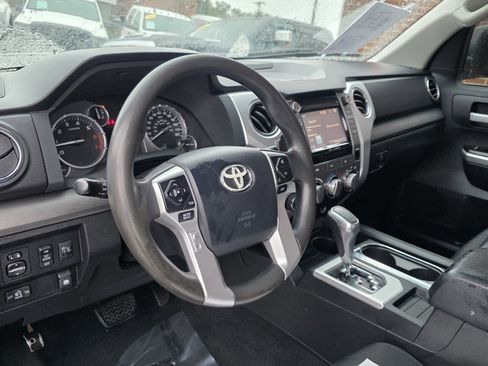 Used 2015 Toyota Tundra SR5 image 11