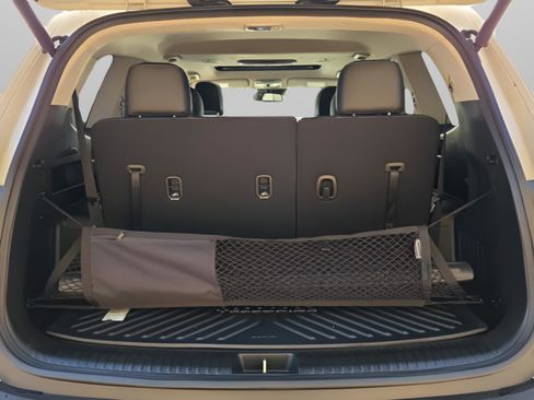 Used 2022 Kia Telluride EX w/ EX Premium Package image 8