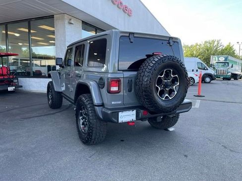 Used 2023 Jeep Wrangler Unlimited Rubicon AWD/4WD image 7