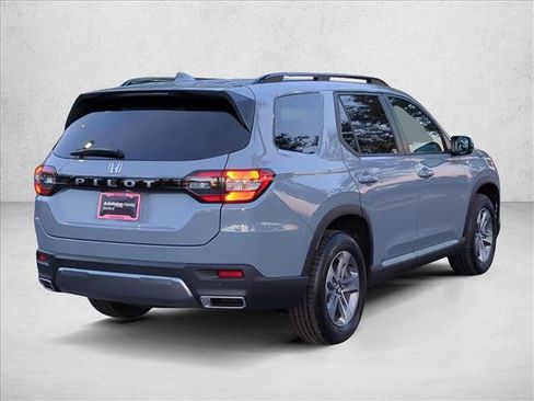 New 2026 Honda Pilot EX-L image 2