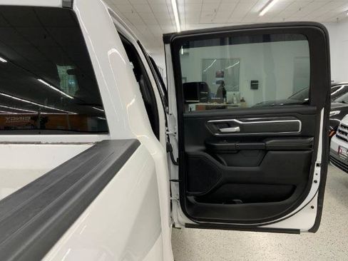 Used 2019 RAM 1500 Big Horn AWD/4WD image 30