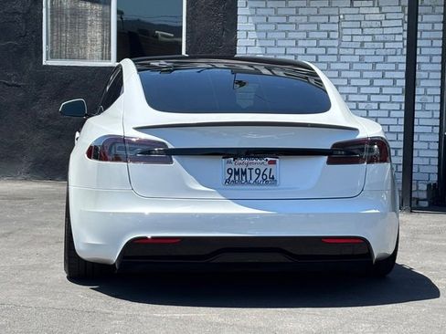 Used 2022 Tesla Model S Plaid AWD/4WD image 16
